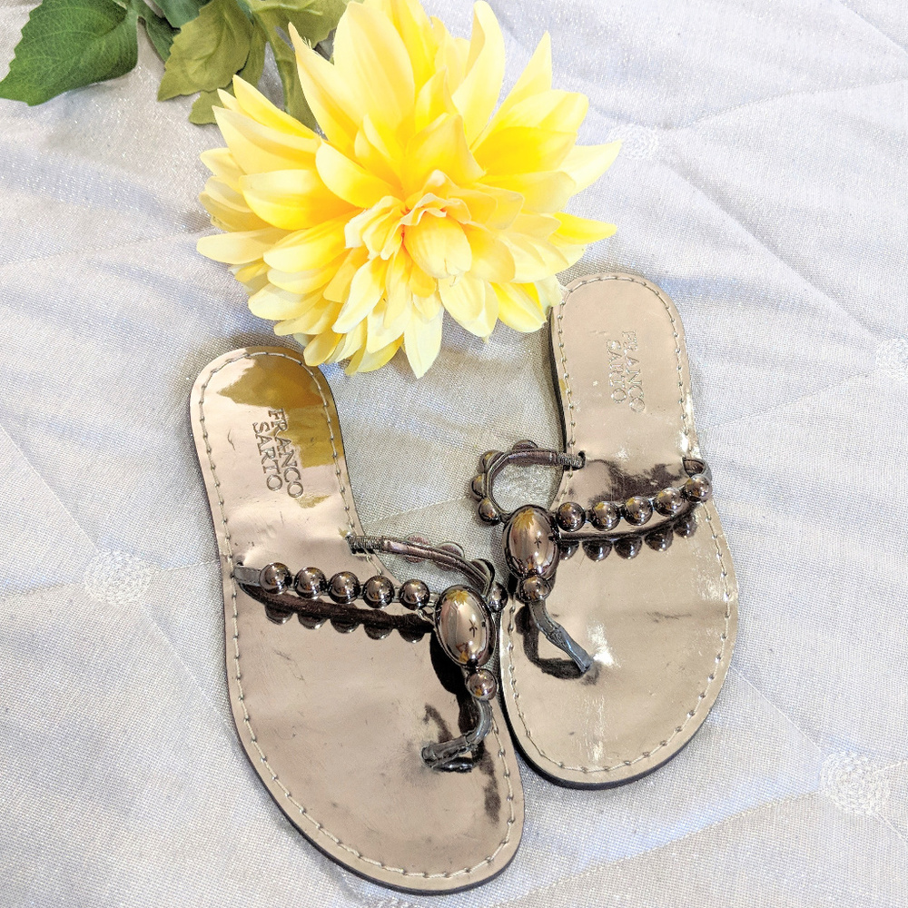 🆕 Franco Sarto Silver Flat Sandals Silver Sz 6M